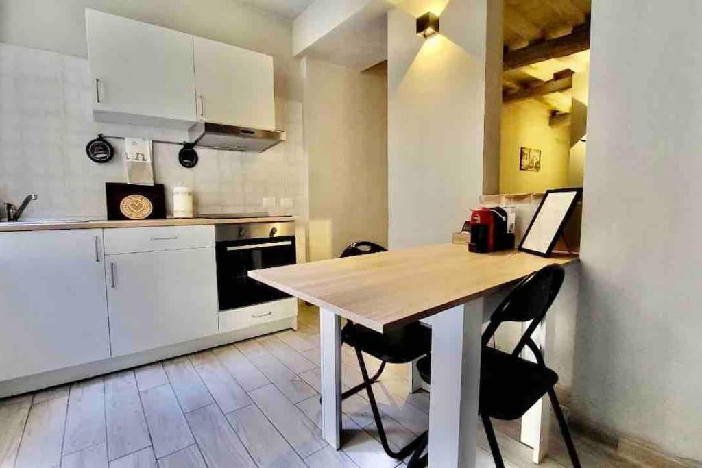 " In Centro Da Marghe" By Revenue House Apartment ปาร์มา ภายนอก รูปภาพ