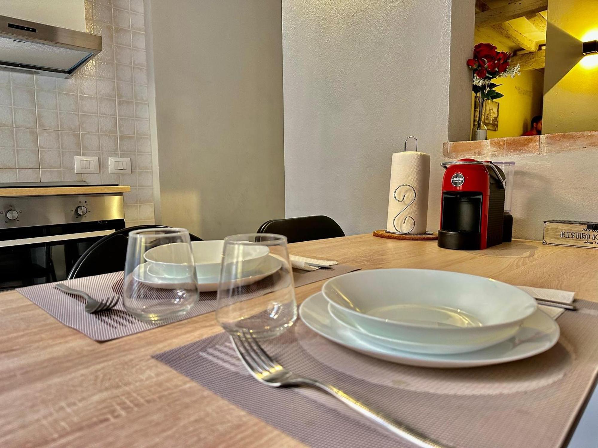 " In Centro Da Marghe" By Revenue House Apartment ปาร์มา ภายนอก รูปภาพ