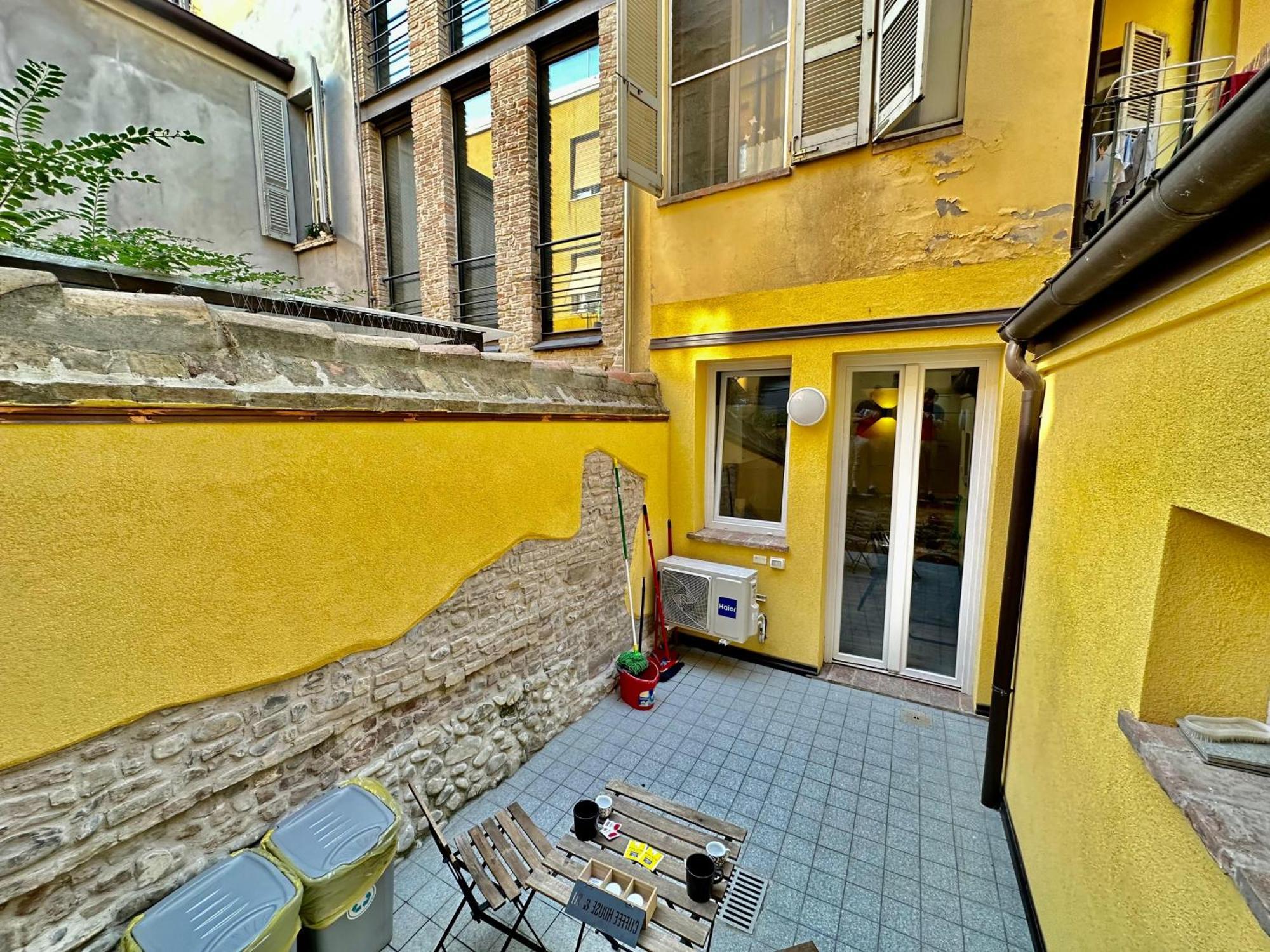 " In Centro Da Marghe" By Revenue House Apartment ปาร์มา ภายนอก รูปภาพ